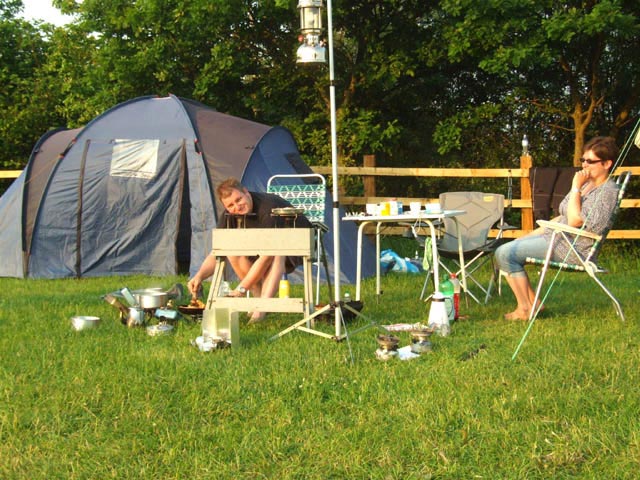 1275918769-DSCF1132.JPG