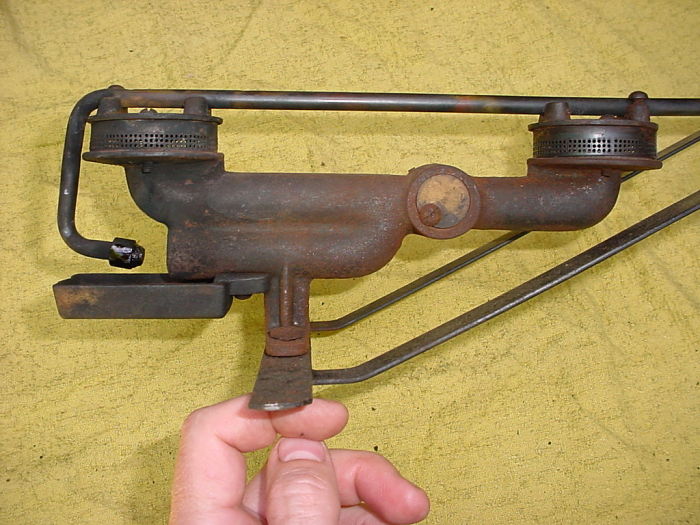 1335130668-DSC00939_opt.jpg