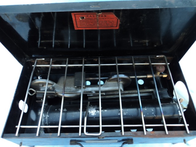1342716385-Prentiss_Wabers_405_Stove-2_003.jpg