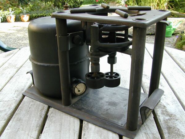 1354571837-Kraftstoff_Heizkocher_1943_02_kl.jpg
