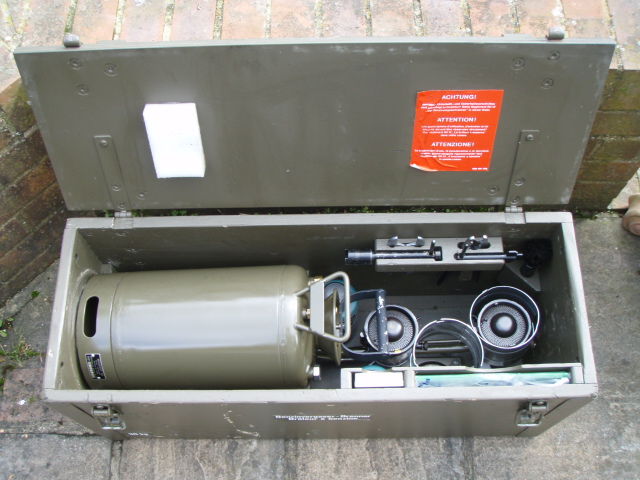 1354665984-P8250153_opt.jpg