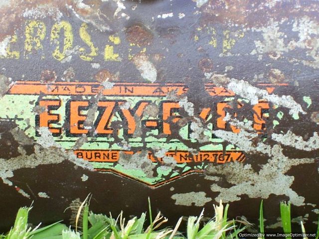 1357642002-EEZY_FYRE_-Tank_lable_close_up.jpg