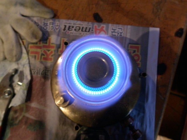 1357995622-PC240141_opt.jpg