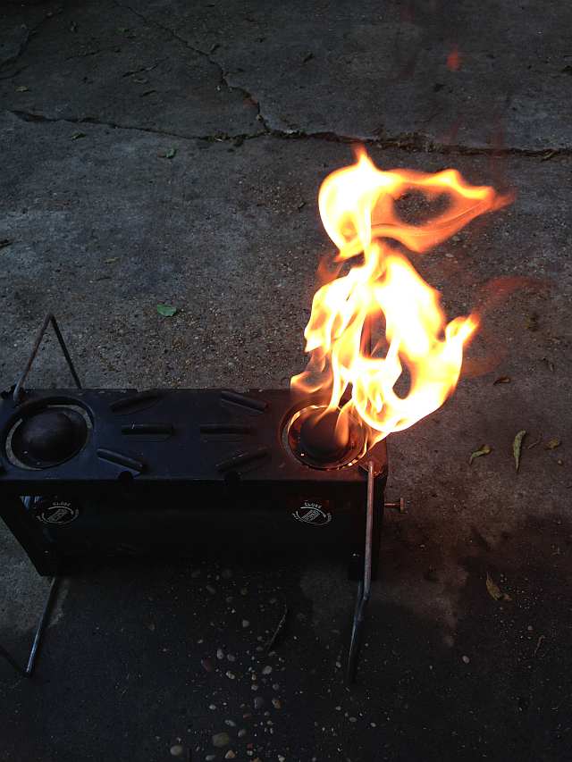 1398555907-2014-04-26_18.12_burner_turned_off_kero_seeping.jpg