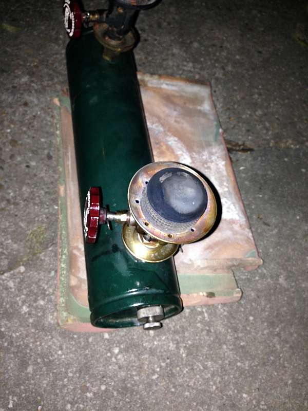 1400920976-2014-05-24_02.55_right_burner_preheating.jpg