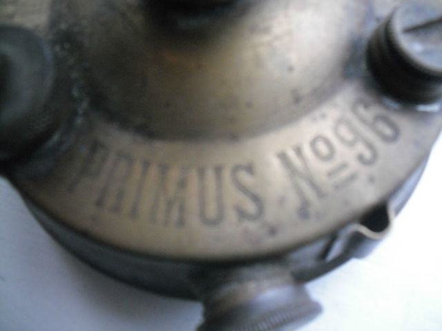1429476842-3.jpg
