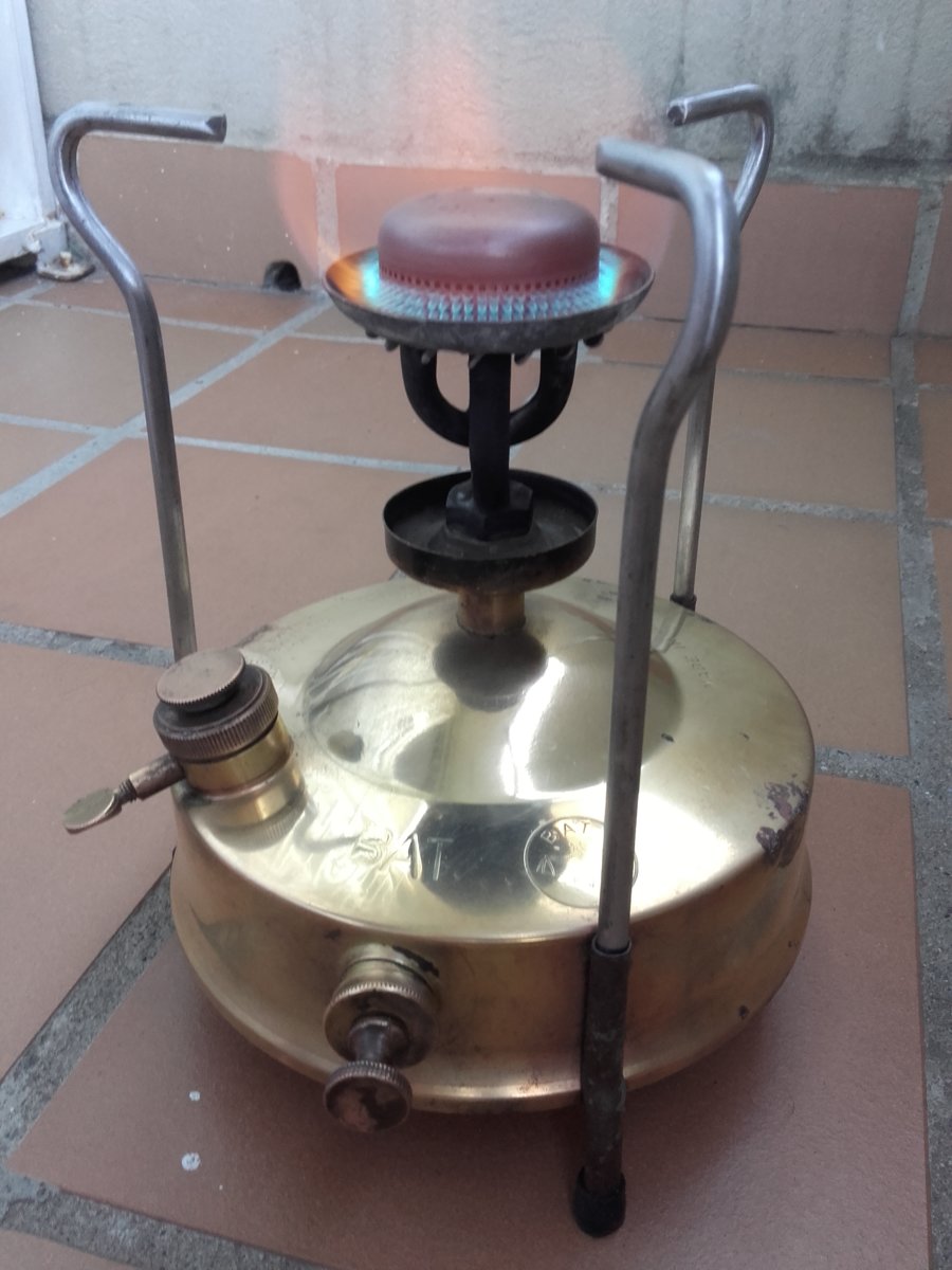 Bat stove Classic Camp Stoves