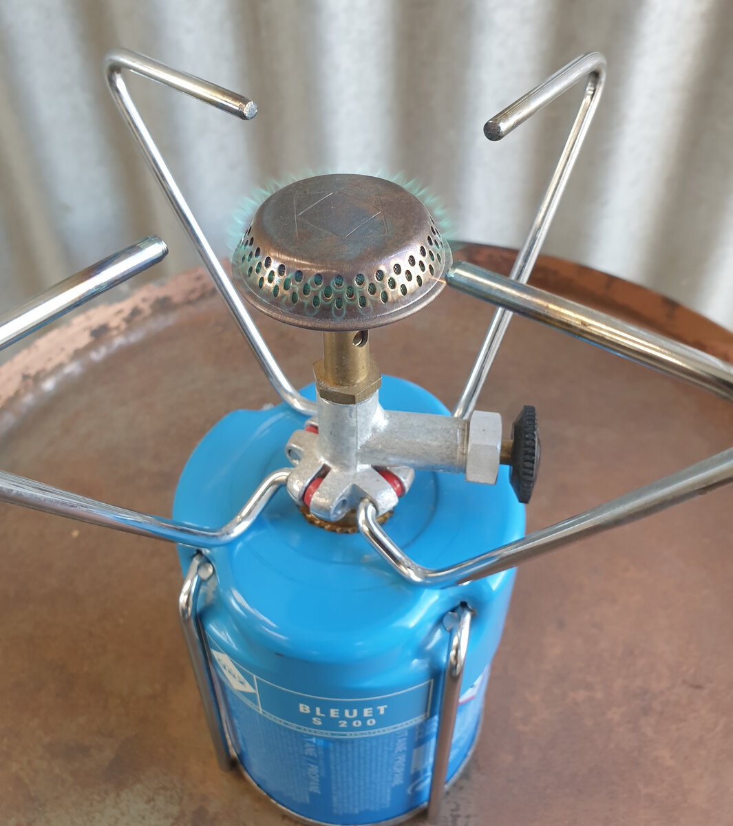 Camping gaz Portable camping gas stove new with box  Bleuet 200 
