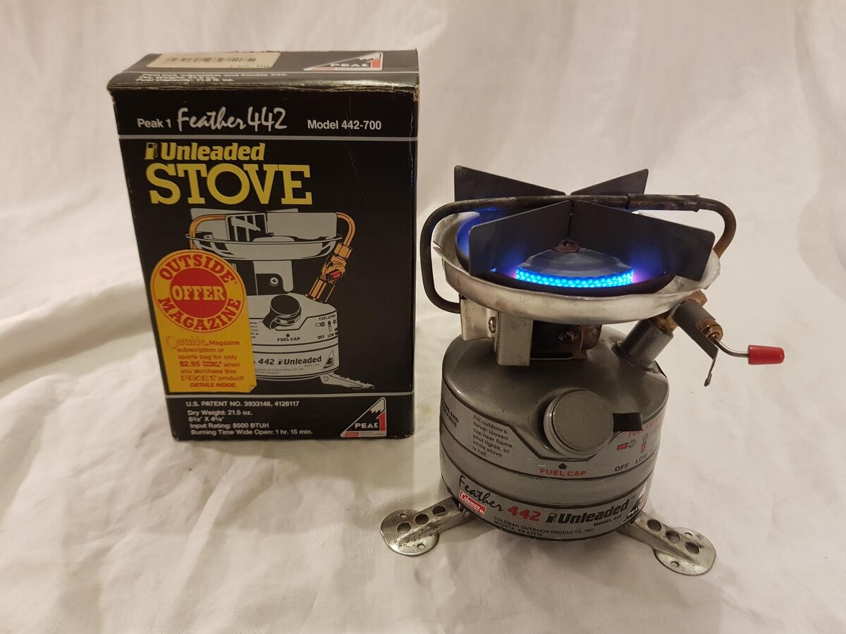 Peak 1 Feather 442 (Model 442-700) | Classic Camp Stoves
