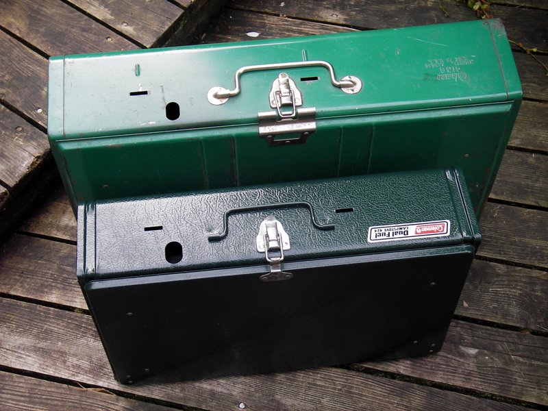 Coleman 424, manufactured in 2006 Classic Camp Stoves