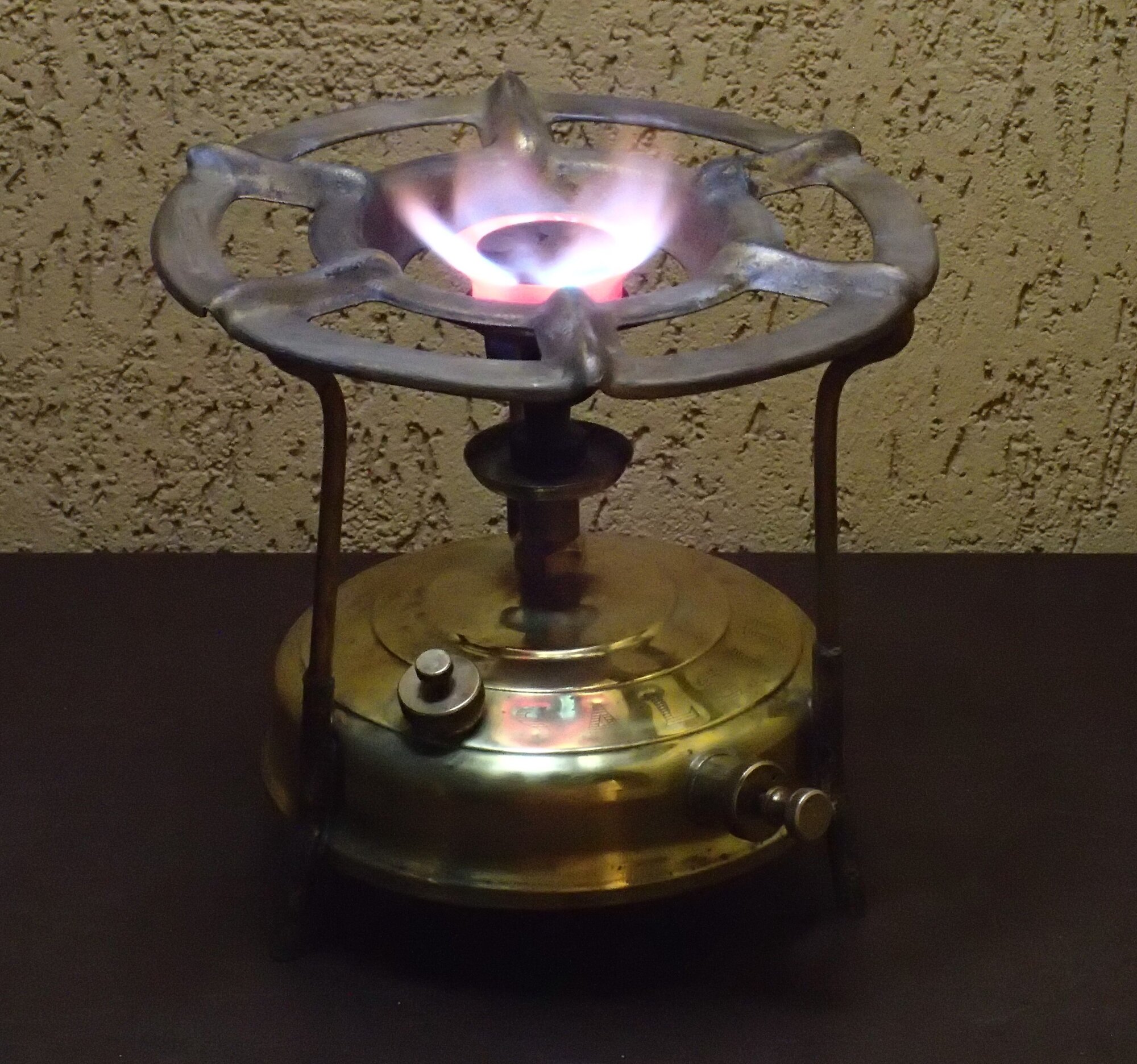 TEMPSA Mini Réchaud Gaz Brûleur Pliable En Laiton Camping Extérieur - Sport