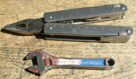 8r_firststeps_tools.jpg
