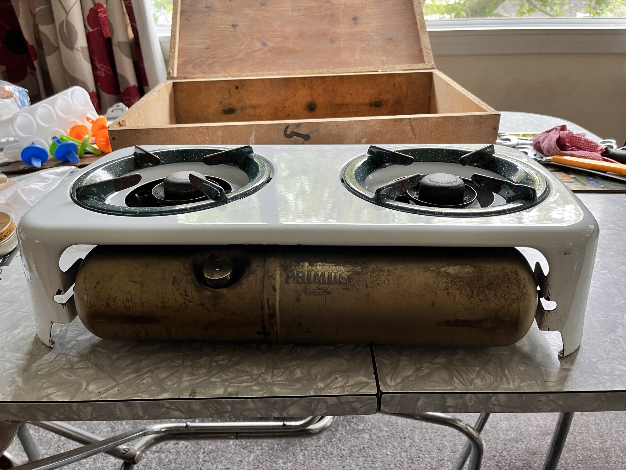 Réchaud Camping Primus Cookette 9207 - 2 Feux Gaz + Grille, Manque Un Pied