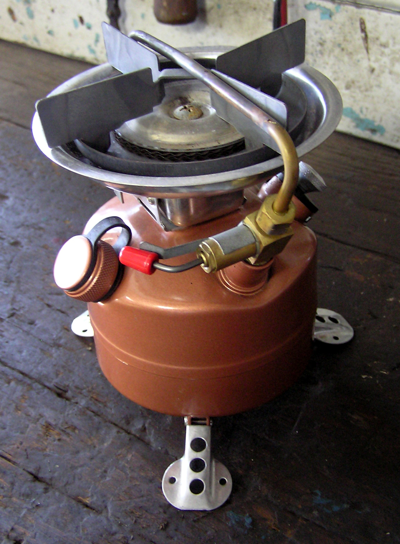 Coleman 442 'Exponent' Feather | Classic Camp Stoves