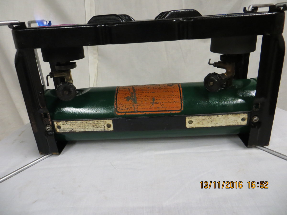 1943 US Coleman 523 | Classic Camp Stoves