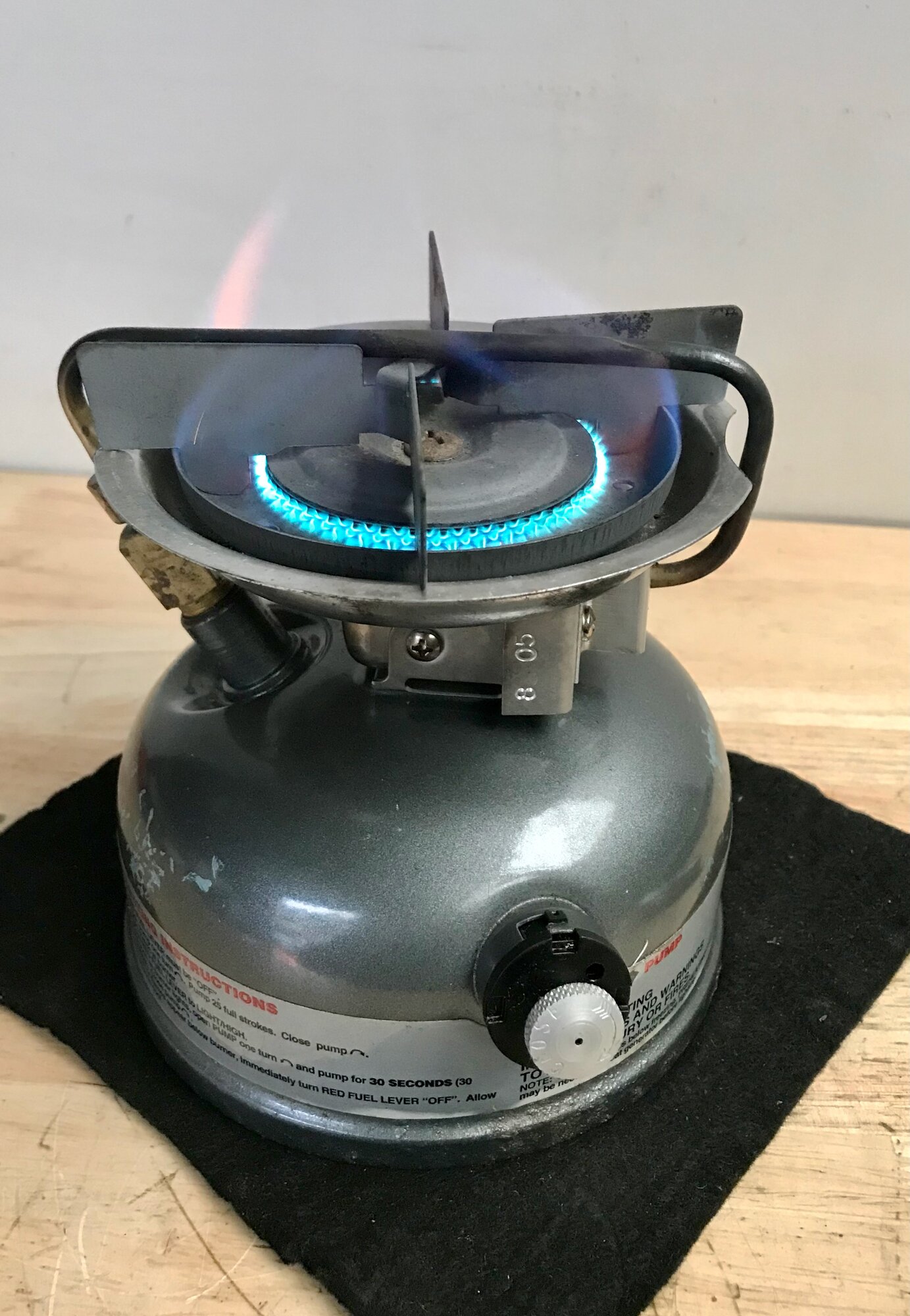 Coleman Model 533 (2005) | Classic Camp Stoves
