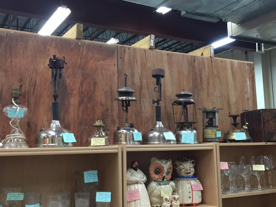 Juwel Stove in Antique Shop.jpg