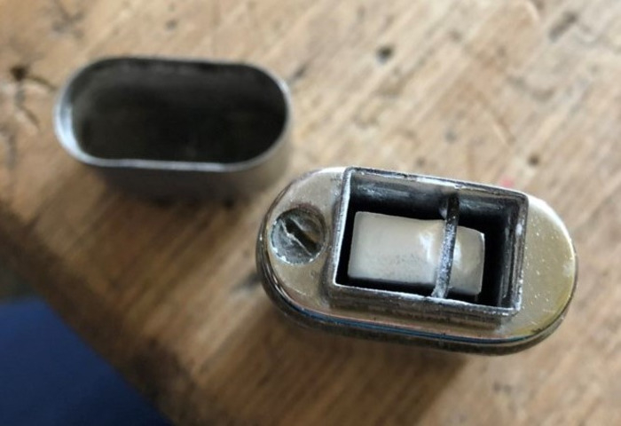 meta_candle_top_cropped.jpg