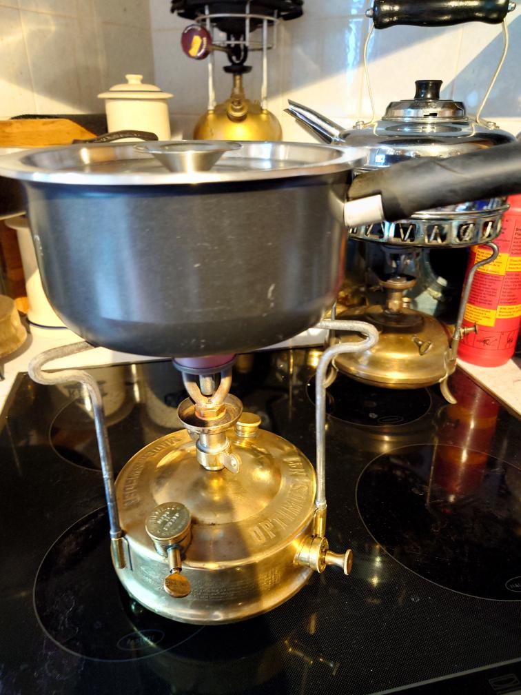 Optimus No.1 Traveller [Bun Feet] (2025) - 24.jpg