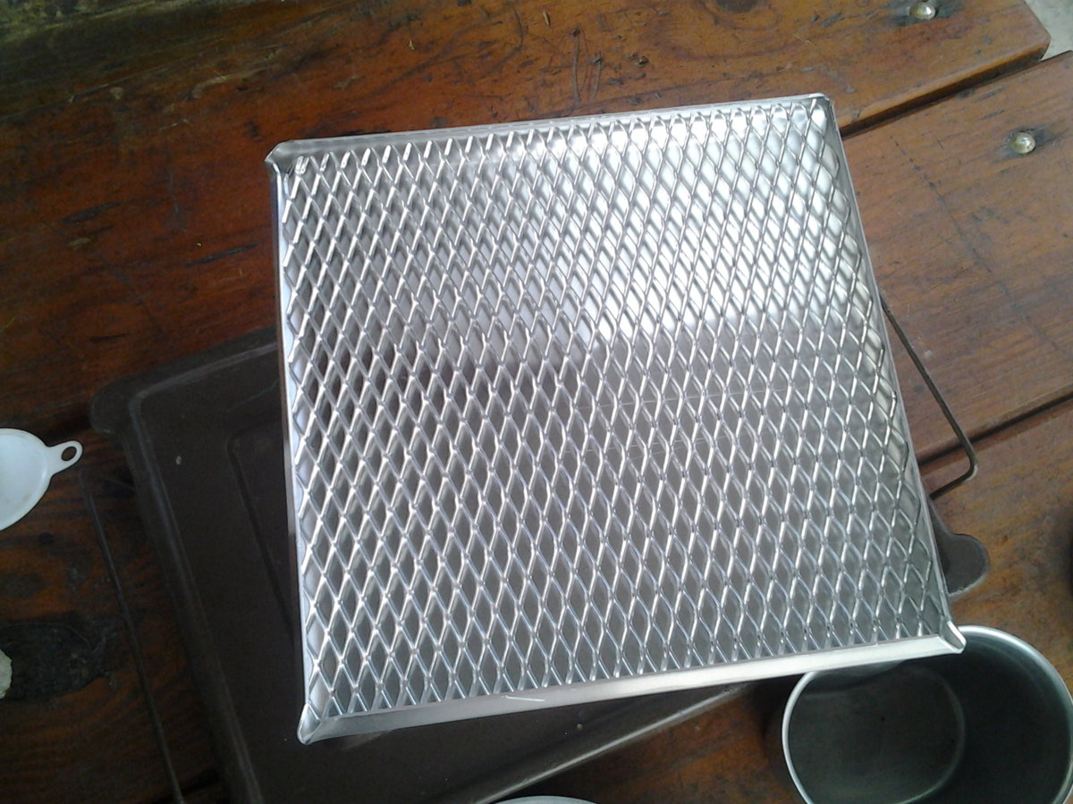 trangia kit toast rack untried should be ok.jpg