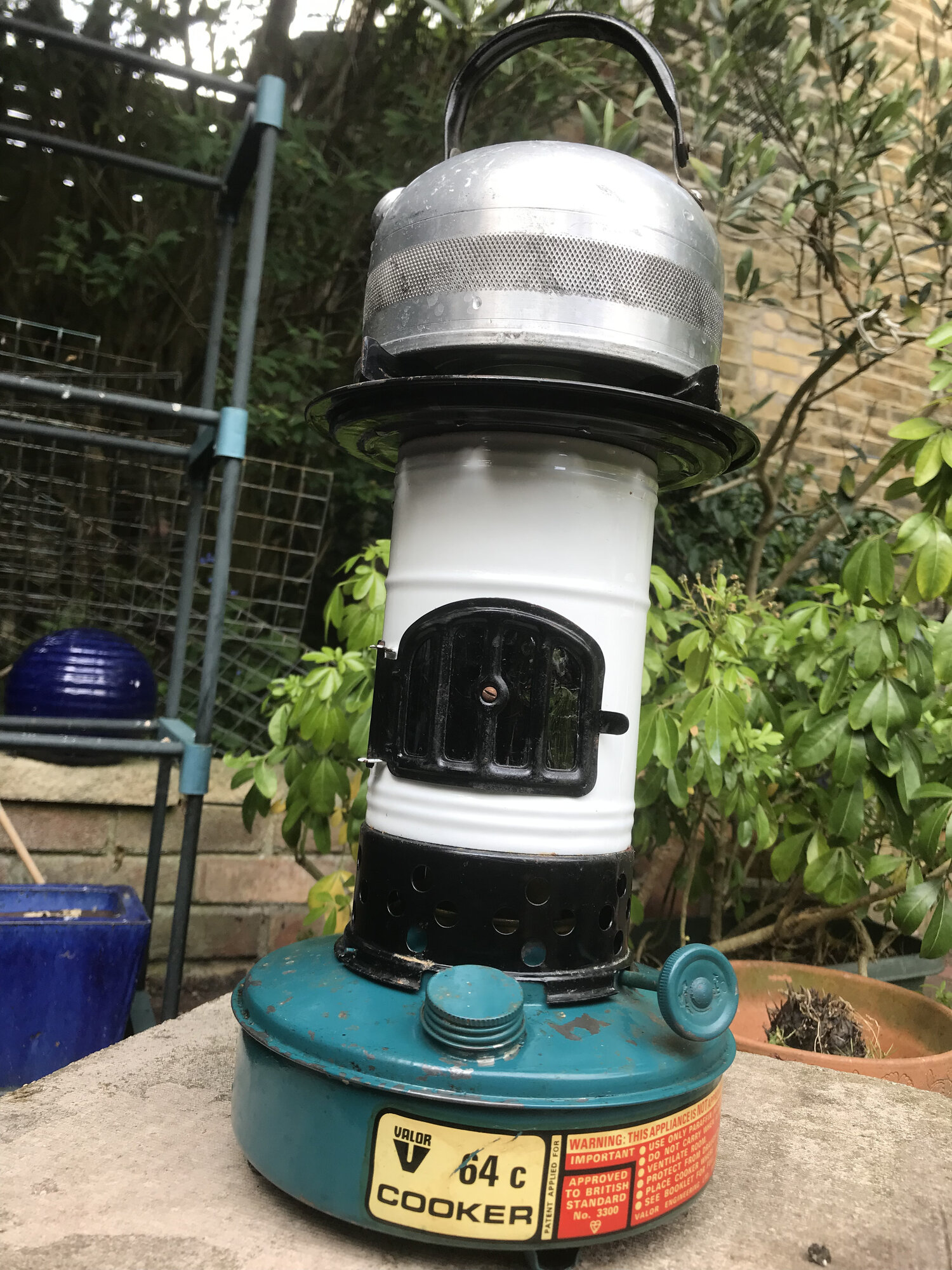 Valor 64c (1970s-1980s) | Classic Camp Stoves