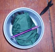 Clikstand in pot.jpg