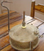 1303328261-Hipolito_caiman_opt.jpg