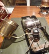 1262409030-howtoworkstove02.1.jpg
