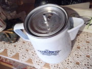 1264263679-coffeepot-02.jpg